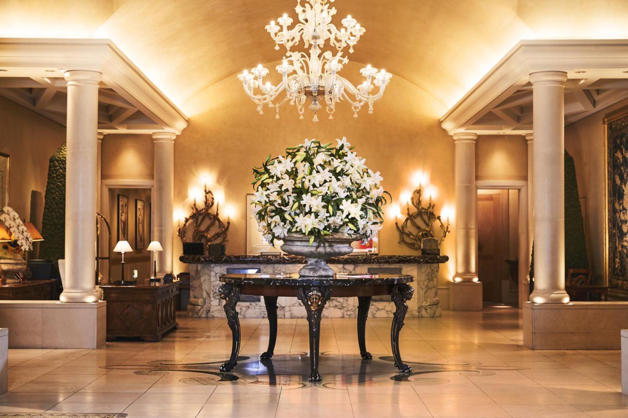 Hotel Hankyu International Osaka Bagian luar foto