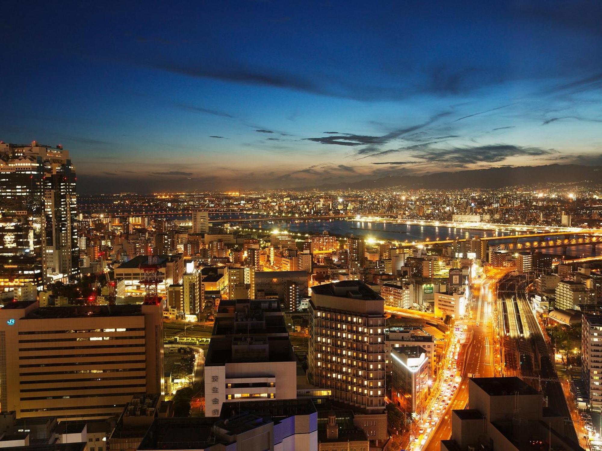 Hotel Hankyu International Osaka Bagian luar foto